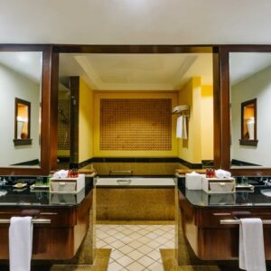 The-Magellan-Sutera-Club-Executive-Club-Suite-Toilet-copy
