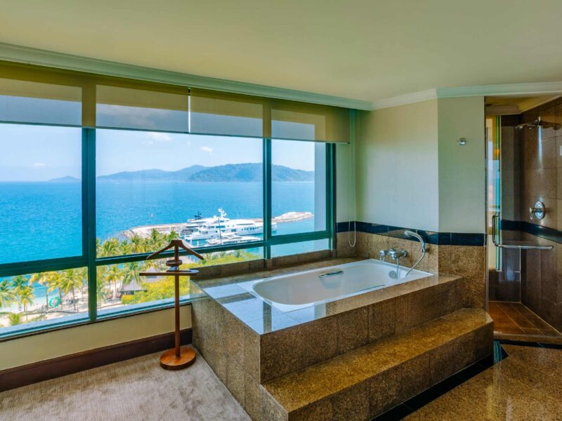 The-Pacific-Sutera-Exec-Suite—Bathroom-copy