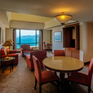 The-Pacific-Sutera-Exec-Suite-Dining-Area-copy
